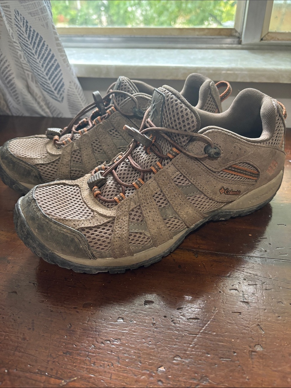 Columbia Men's Brown and Orange Trail Shoes